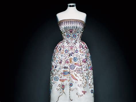 dior palmyre vestido informacion|The Ultimate Souvenir: A $32,000 Vintage Dior Dress.